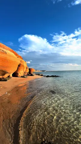 #مبارك_الحجيلان #ياعين حزنك غريب وفيك شوق دفين#فراق#وداع#شعر#اكسبلورexplore #fipシ #CapCut 