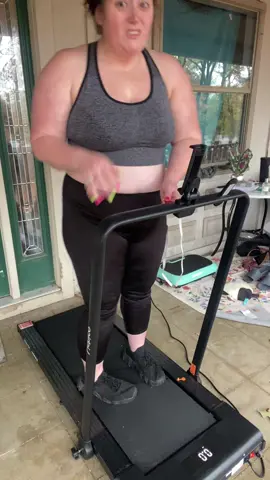 #plussize #spotlightfinds #tiktokshopblackfriday #tiktokshopcybermonday #tastemakerslaunch #tiktokshoptastemakers #workout #walk #treadmill 