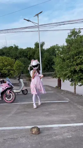 thanks 😘😅 #moto #motogirl #bikegirl #motorcycle #motorbike #motolife #bikelover #tiktok #fyp 