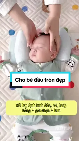 Các mẹ đừng chủ quan để con nằm lệch nhiều như này nhé!