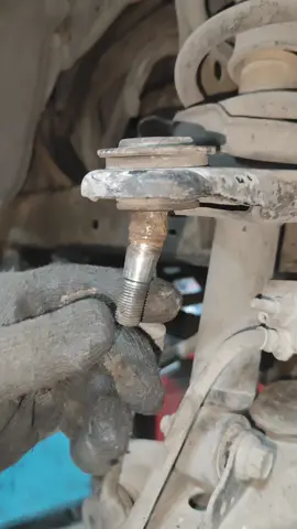 Ball joint sound problem 😔 solution #mechanic #ideas #shorts #viral_video #Uk #🇬🇧🇬🇧🇬🇧🇬🇧 