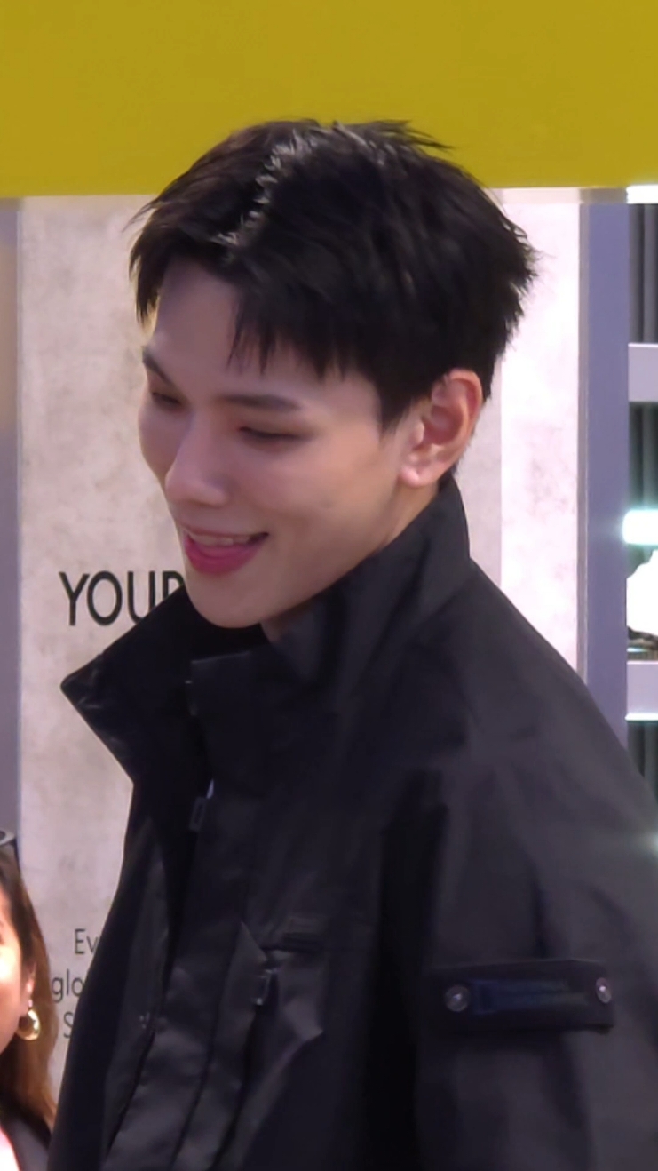 คือหล่อมาก จะบ้าาา #weartoexplorexdaou #DAOU #oueiija #ต้าห์อู๋ 