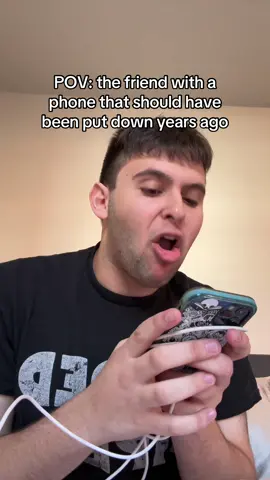 Some of yall still have the home button fr 