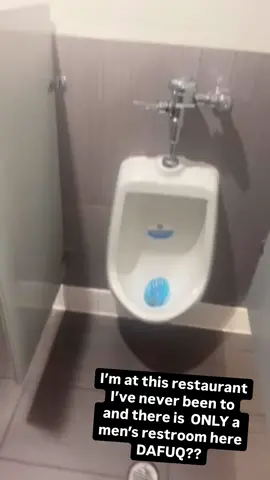 This was so weird.. #weird #viralvideo #wtf #bathroom