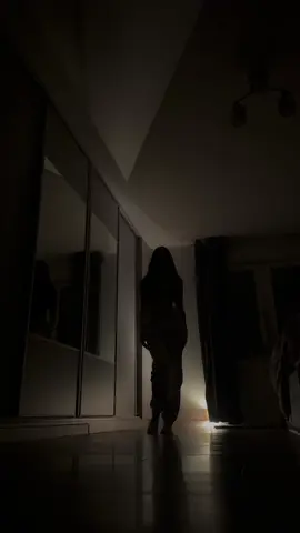 😮‍💨#fyp #dance #theweeknd #viral #earnedit 