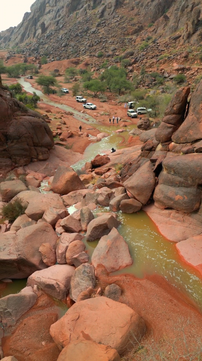 #حائل  #امطار_حايل_اليوم  #شلال_لامة_مدر 