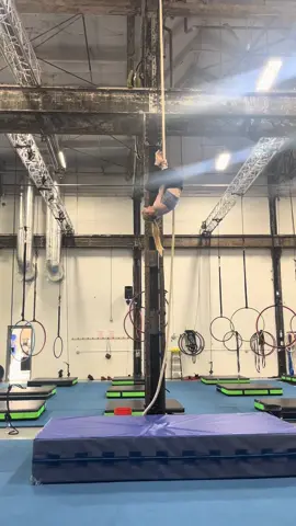 #aerialistsoftiktok #cordelisse 