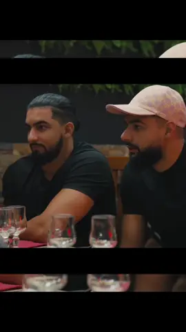 Hassan et Taj termine une meuf 🤣 #motivation #quartiers #discipline #lebloclasuite 