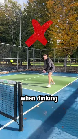 Don’t make this beginner MISTAKE! #pickleball #pickleballtips