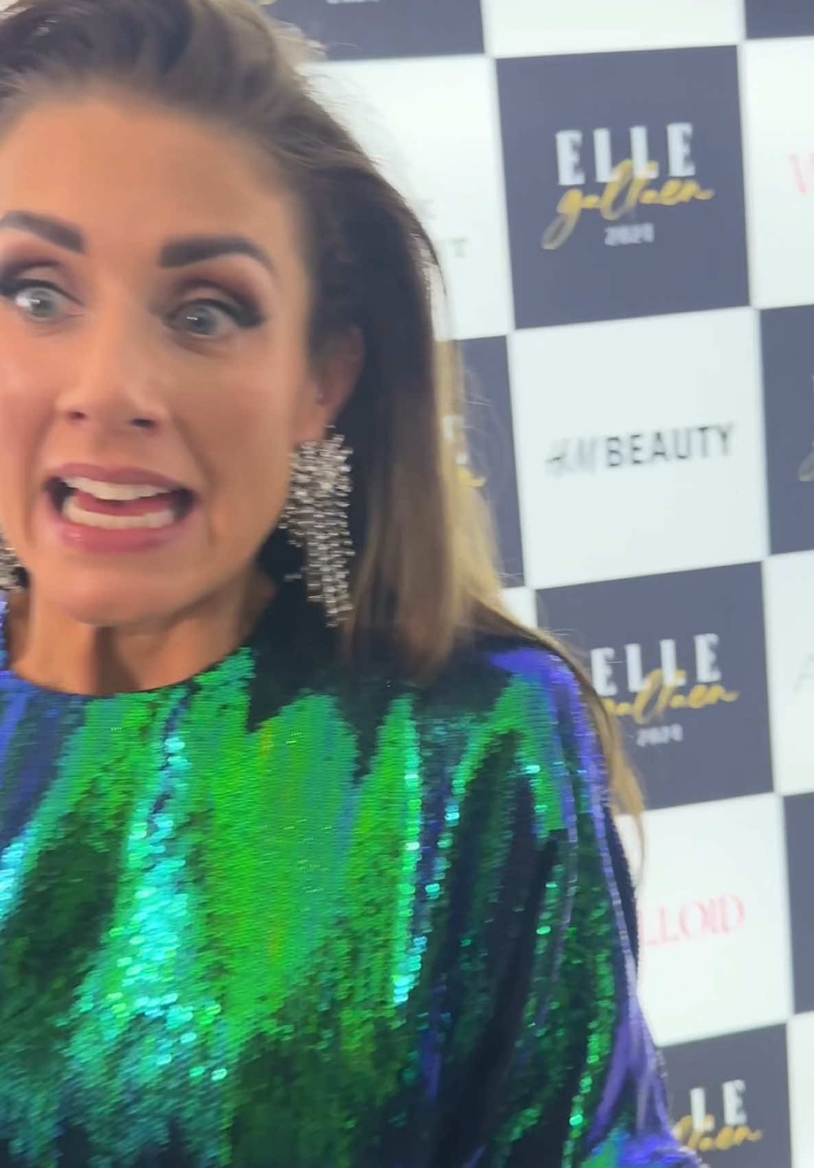 Enig med Tone, grønn er litt gøy💚 #minmote 