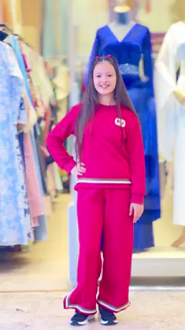 تراكات الشتاء من بيبي روز❤️‍🔥 تراكات بناتية 👕 قياس 8-14 📏  بخامة تركية درجة اولى 🪡  العنوان : بغداد - شارع فلسطين - مجمع الاميرة