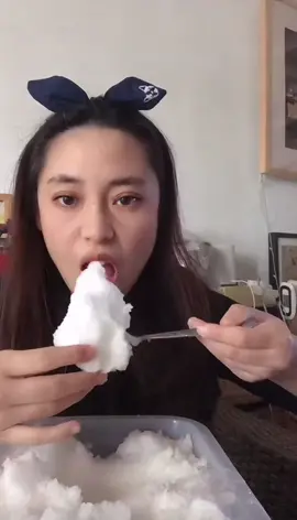 powdery ice ❄️❄️ . #1heartice #2heartice #ice #asmr #fyp #fypシ  #icelover #iceaddict🧊 #viral #blowthisup #asmriceeating #viralvideo #makemefamous #icetok #foryoupage #asmrsounds #satisfying #mukbang #asmrsound #softice #boostme 