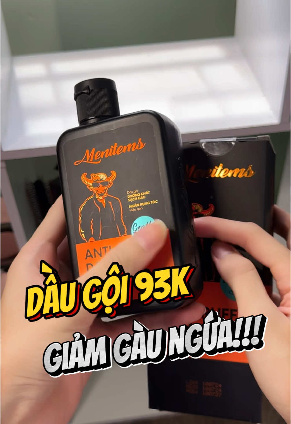 Hành động quen thuộc của mình hồi trước #datthanhtuu #tiktokshop #muasamcungtiktok #thoitrang #beauty #daugoi #menitems 