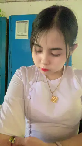 #အနီးကပ်လေးမြင်ဖူးအောင်လို့ 🤢