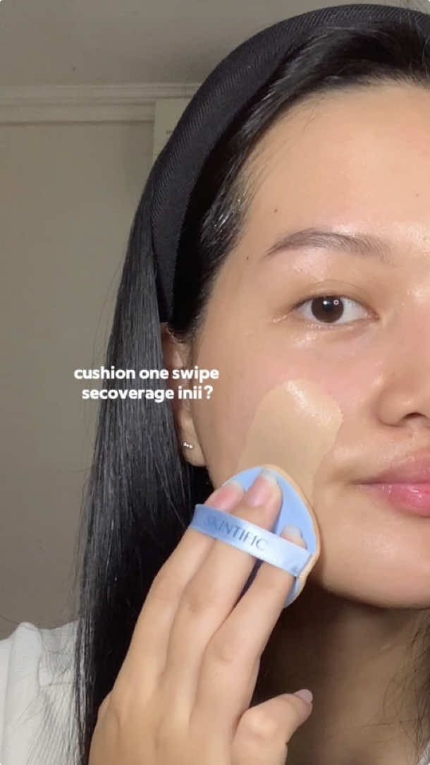akhirnya nyobain cushion viral inii🤩💙 #cushionviral #skintificid #mattecushion #cushionskintific #BeautyTok #makeup 