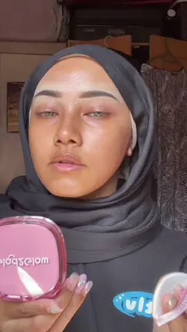 first time pakai cushion foundation yang betul ii sesuai dengan kulit ya😭😭 nak nangis rasa🥲 #cushiong2g #pinkcushion #cushionviral #cushioncore #dullskin #dryskin