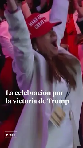 Euforia en Palm Beach a la vista de una victoria absoluta de Trump. El largo desfile de seguidores de Donald Trump hacia la fiesta electoral, en el centro de convenciones de Palm Beach, se ha caracterizado por las mujeres vestidas de rojo y las gorras a juego. Estados Unidos vuelve al 2016, aunque con un bando con más ganas de imponer un estilo de ordeno y mando. #DonaldTrump #Trump #eleccionesEEUU #EEUU #EstadosUnidos
