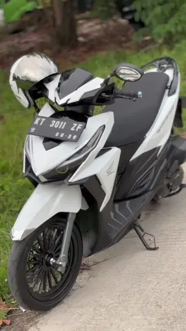 se nda mampu itu kah sampe maling helm, parahnya km eh🫢 #platkt #platktiniboss #platktmeresahkan #vario150ledold 
