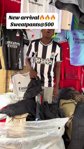 New arrivals 🔥🔥 wholesale @400 Retail@500 ….Dm orders 07:90:714:723 #fyp #fypviralシ #nairobitiktokers #kenyantiktok🇰🇪 #footballtiktok #sweatpants #wholesale #gikomba #gikombahaul #tiktokviral 