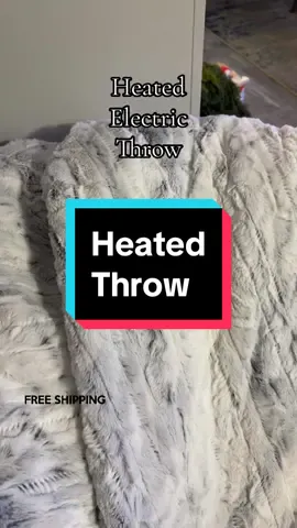 Woomer Electric Throw Use on those cold winter nifhts or gift it as a gift to your friends or family that love to be warm! #electricblanket #blanket #fuzzyblanket #blanketlife #tiktokshopholidayhaul #tiktokshopcybermonday #tiktokshopblackfriday #blackfriday #cybermonday #christmas #gift @Woomer