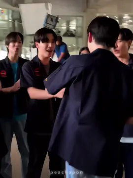 Happiest Birthday to you santa, the sweet soul🤍 may you always happy and healthy🤍 #PerthSanta #santapp #santapongsapak #PerthTanapon #Perthppe #21WishesofSanta #KDPPE 