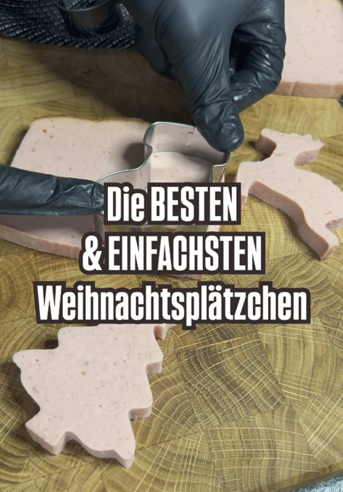Markiere eine Person, die diese himmlischen Plätzchen unbedingt probieren muss! 🚨✨  Die einfachsten Weihnachtsplätzchen der Welt – ohne Ausrollen, ohne Backpapier, ohne klebenden Teig!  Perfekt für alle, die es unkompliziert mögen.  Der Teig ist so lecker, dass er auch roh genascht werden kann – und die Plätzchen schmecken warm UND kalt himmlisch! 🎄✨  Einfach backen und genießen!  #weihnachtszauber #plätzchenliebe #weihnachtsbäckerei #plätzchenbacken #plätzchenrezepte #xmas #weihnachtenmitkindern 