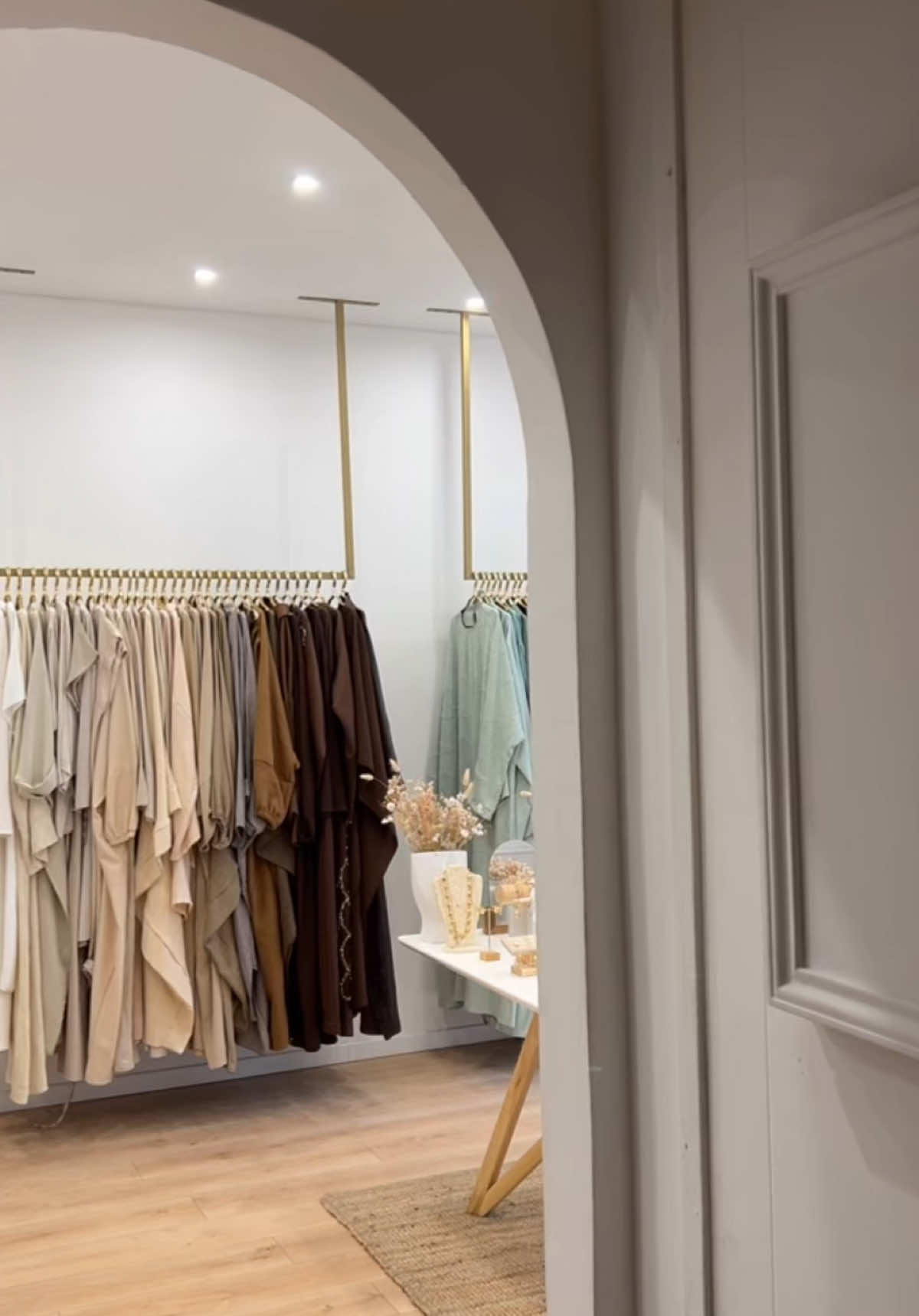 S’CREATION  68 avenue jean le bas a Roubaix 59100