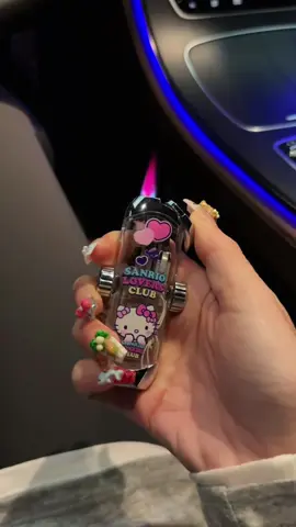 #hellokitty #lighter #lighters #cutelighters #coollighter #gift #tiktokshop #fyp 