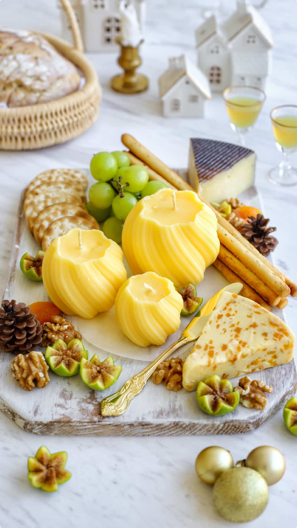 Butter candle 🕯️  Give your guests a festive surprise this Christmas or Thanksgiving with edible butter candles—adding a warm, golden glow and a delicious twist to the holiday table! Ingredients •1/2 cup butter (adjust as needed for your mold of choice) •2 tbsp fresh thyme or any flavor of choice  •Salt, to taste •Sourdough bread, for serving (optional) Special Equipment •Food-safe kitchen twine •Any mold of choice Instructions 1.Melt the butter in a saucepan over low heat. Add fresh thyme and a pinch of salt. Let it steep on low heat for 15 minutes, stirring frequently. If the butter becomes too hot or starts to brown, briefly remove it from the heat. Strain to remove thyme, discarding it afterward. 2.Pour the butter into your mold. Place kitchen twine between two attached chopsticks to center it over the mold, making sure the twine matches the height of the mold. 3.Freeze until solid. 4.Remove the chopsticks, trim the wick to 1/2 inch, and light. #christmas #EasyRecipes #Recipe #butter 