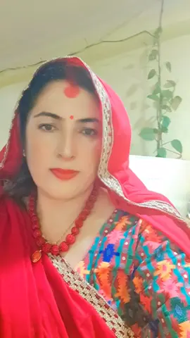 #foryou   यादराख्नुस् हजुर। हात काटेर घडी उपहार दिने अनि गर्दन काटेर माला उपहार दिने। मानीस हरू पनी....... ...