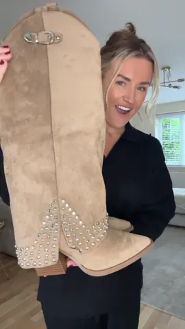 How gorgeoys are they! #fyp 