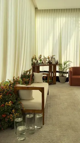 التنسيق الي مسببب ضجه🤣🍃🍃🤍  #fypシ #اكسبلورexplore #حايل #رسايل_ورقيه #تنسيق_حفلات #تفاصيل_عروس #تفاصيل #كوشات  #تنسيق_زواج #ملكه #كوش_حائل #مداخل_استقبال_افراح #مداخل_استقبال 