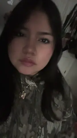 🧏🏻‍♀️