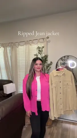 This viral ripped jacket is definitely worth all the hype! Legging friendly, soft and comfortable for everyday wear. 😍 #CapCut #jeanjacket #coat #fyp #parati #tiktokshopfinds #fallandwinterfashion #blackfriday #shacket 
