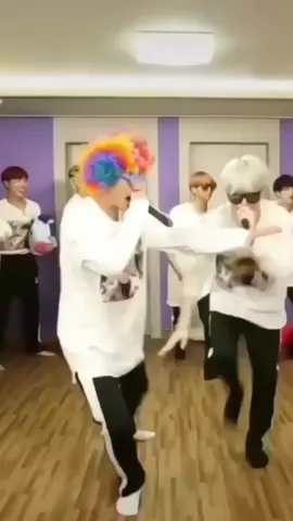so funny 😂🤣 video 📸  bts 😂🤣 and cute 🥰 bts army 💜 girl 😍💜  #foryoupagе 😂🤣