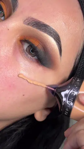 I didn’t expect the results to be this flawless😳 Product used. @e.l.f. Cosmetics Gripping prime  @urban decay  FACE BOND SELF-SETTING WATERPROOF FOUNDATION  (Shade 16 light medium cool) ALL NIGHTER SETTING SPRAY. @Anastasia Beverly Hills Magic Touch concealer.4 @Huda Beauty Blush Filter Liquid Blush  (shade peach sorbet) @bareMinerals Blonzer  (kiss of copper) #foundationroutine #basemakeup #makeuptutorials 
