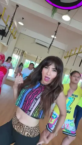 Dikoploin gini malah enak banget😝💃🤩 Song : APT versi koplo 🧠: me @Rizky Wijaya @DHELOVE999 @Bella Loretta  #lizanatalia #viral #fypツ #viraltiktok #fyp #viral_video #apt #koplo #dangdut #dangdutkoplo #joget #geol #goyang 