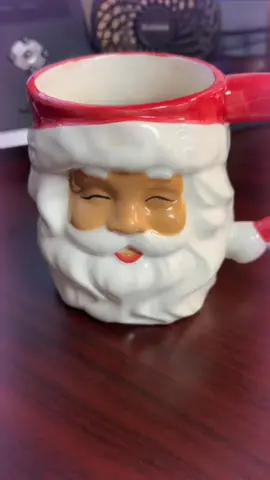 I am very excited to review this book. I love me a good small town romance! #lauriegilmore #thepumpkinspicecafe #spicyromance #romancereads #romancebooktok #fyypp 