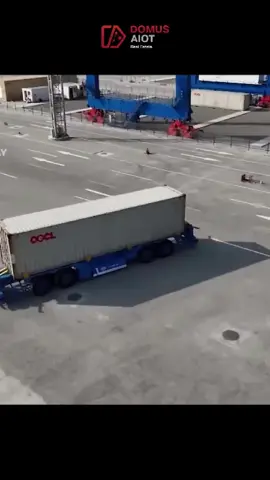 ¿Cómo está impulsando el Megapuerto de Chancay el acercamiento de instituciones y universidades? #megapuertochancayperú #huaral #chancay#universidades #institutos #facultad  #educacion Fuentes: Agencia de Noticias Andina, web UNMSM, web SENATI.