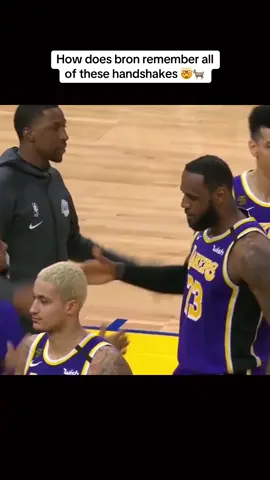 6.2k/10k hoop lovers Legoat lebron got a handshake with everyone #NBA #basketballedits #basketballedits🏀 #basketball #lebron #lebronjames23 #kingjames #legoat 