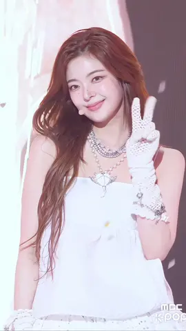 GUESS WHOS BACKKKK #kpop #fancam #kpopfancam #fypシ #fyp #lia #liaitzy #itzy #liafancam 