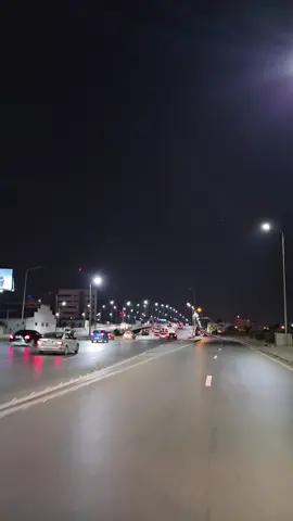 شكون يعرف الشارع هذا وين 🇹🇳🤔 #tunisia #tunisie #تونسية🇹🇳🇹🇳 #تحيا_تونس #تونس #welcom_to_tunisia #سياحة #تصويري #اكسبلور #الشعب_الصيني_ماله_حل😂😂 #هاشتاق #تيك_توك #viralvideos #tik_tok #viralvideotiktok #onthisday #treanding #viral_video #flypシ #video 