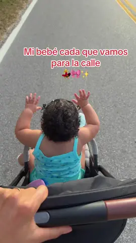 Bailecito de felicidad🎀💃👶#toddler #mamaprimeriza💖🌺 