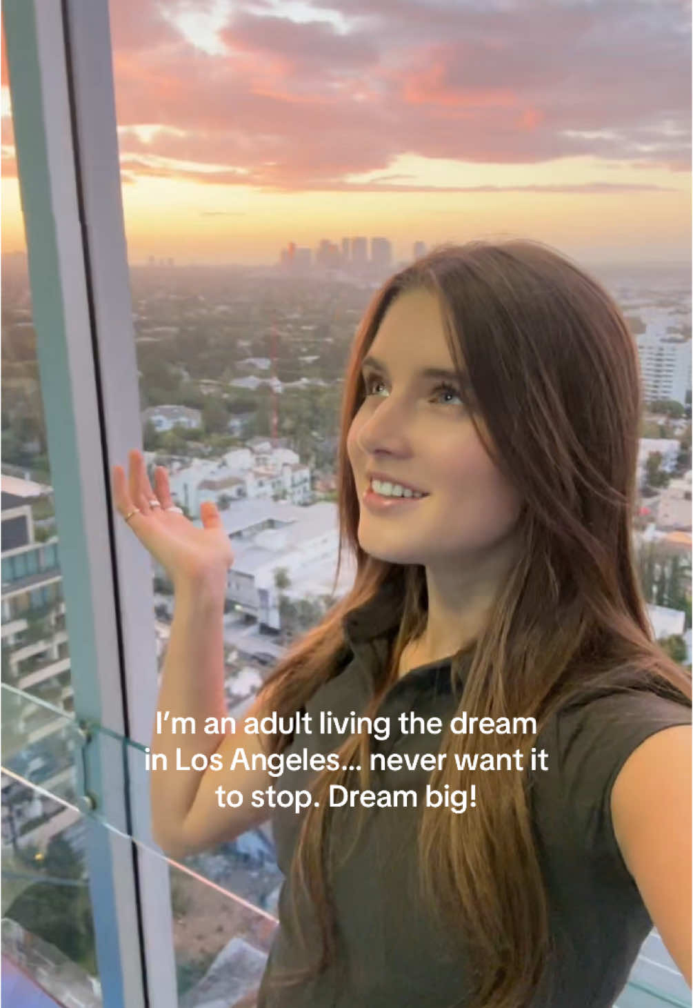 Never stop dreaming! #dream #losangeles #adulting #usa 