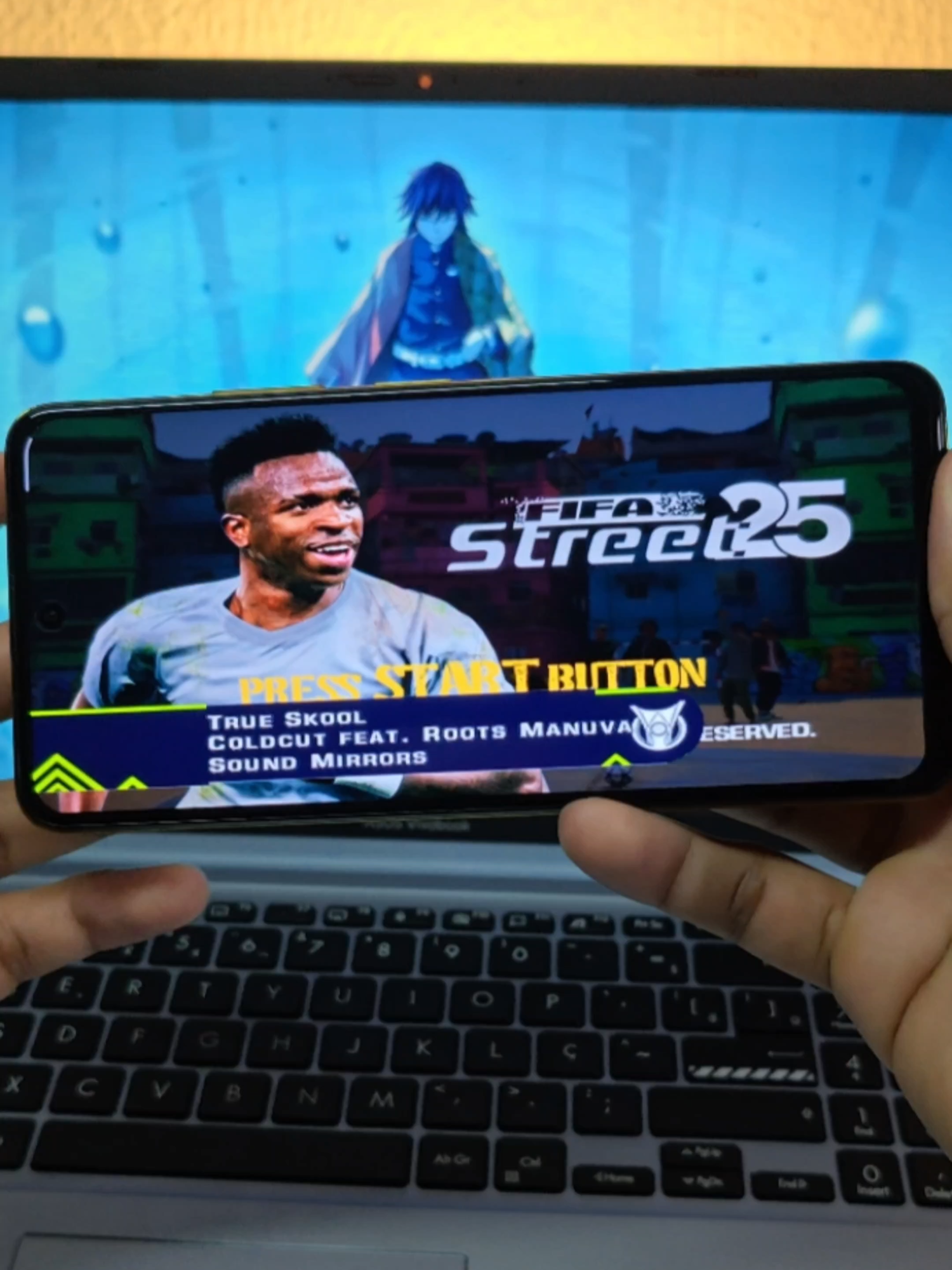 Achei o melhor jogo de Futsal que funciona no Android e iPhone 🎮🔥 #futsal #androidgames #iphonegames #fifastreet #fifa #ppsspp #ps2games #vinijr