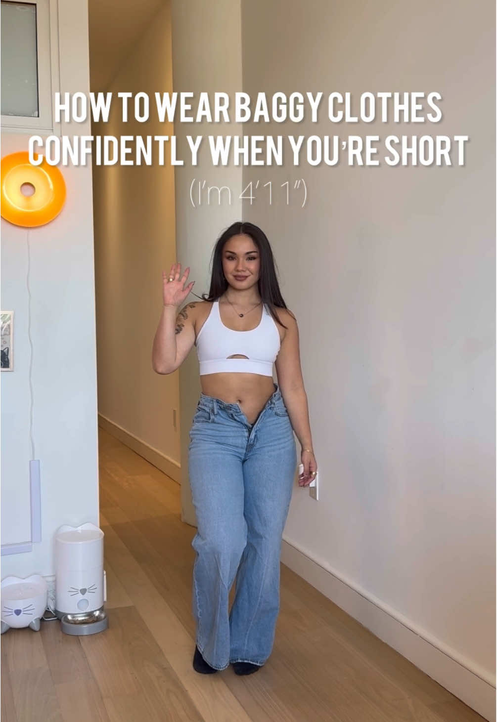 We aren’t being swallowed by our clothes anymore 💅🏽 links on my LTK! #petitefashion #petiteclothing #petitefashiontips #falloutfits #baggyclothes 