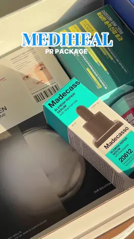 Mediheal PR Package 🥹🥹 @Mediheal Us  #madecassosideblemishpad #Madecassoside #medihealtonerpad #mediheal #bouncyglow #pinkmask #pinkessentials #firmingskincare #nongreasy #viralbeauty #hydrogelmask #collagenfacemask#CapCut #pr 