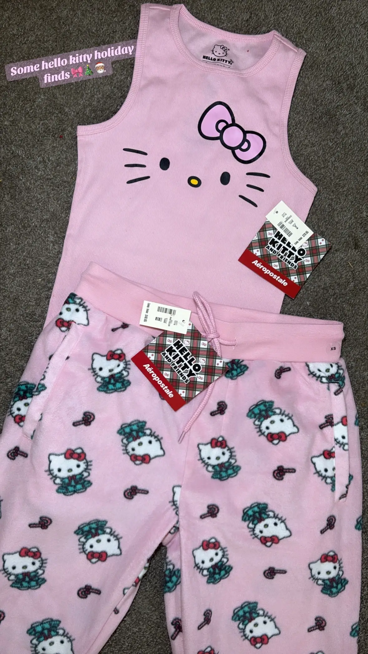 #hellokitty #hellokittylover #hellokittychristmas #christmas #aeropostale #primark #forever21 #wetnwildhellokitty #pink #girlythings #fy #fyp #cvs #hellokittycvs 