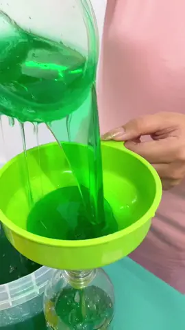 10 minutes, makatitimpla ka ng dishwashing liquid as low as 15 PhP/ Liter. FREE shipping daily. Buy NOW! #siksikdishwashing #diydishwashingliquid #dishwashingliquidkit
