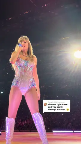 Replying to @célio 🩷 just the one time 🥹 otherwise my eyes were glued on @Taylor Swift @Taylor Nation  #indytstheerastour #TSTheErasTour #theerastour #taylorswift #erastour #erastourindy #indyn3 #cruelsummer 